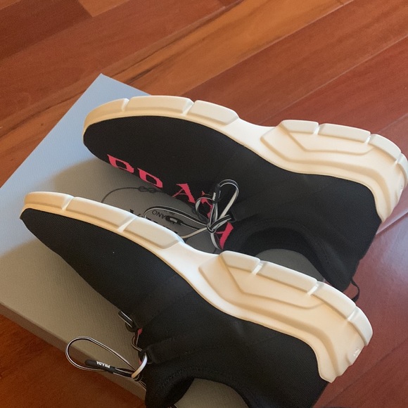 Prada sneaker - Picture 2 of 9